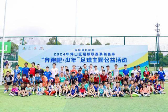 裁5人？郭导不给杜锋面子！广东后卫不留一人，杜锋不会用的留下